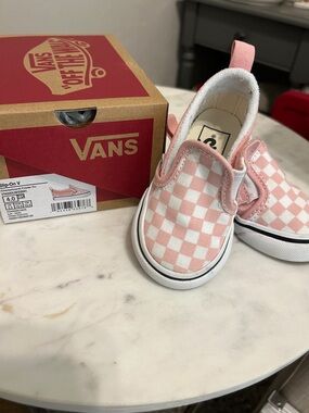 Vans Kids Slip-On Checkerboard Sneakers - Pink and White